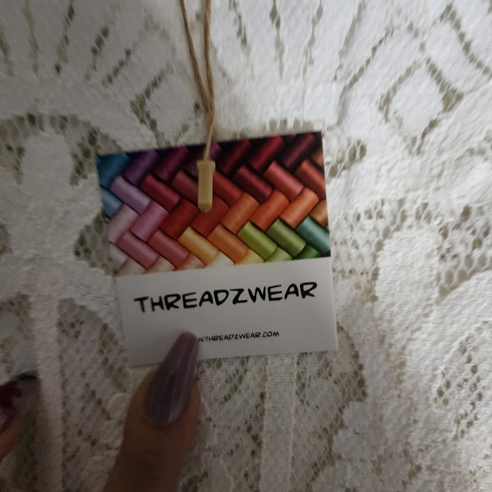 NWT Threadzwear Lace White Cover Up - One Size Fit - Picture 3 of 3